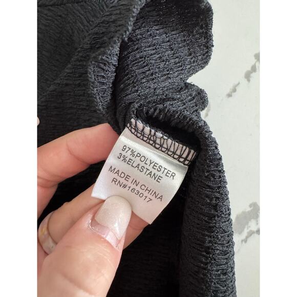 NWT Princess Polly Cropped Stretchy Blouse Black Short Sleeve Size US 4 (S) - Picture 6 of 10